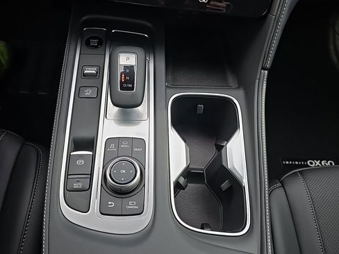 New 2026 INFINITI QX60 Luxe image 18