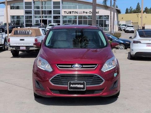 Used 2017 Ford C-MAX Energi SE w/ Equipment Group 401A image 2