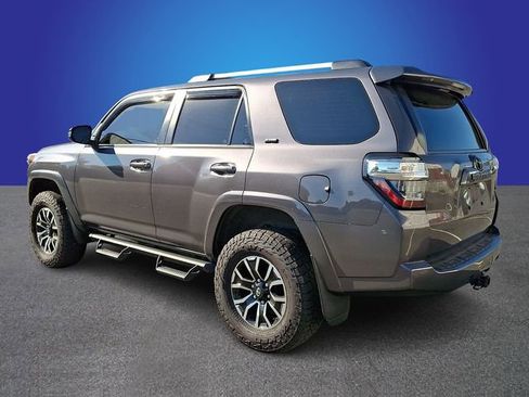 Used 2021 Toyota 4Runner SR5 RWD image 5