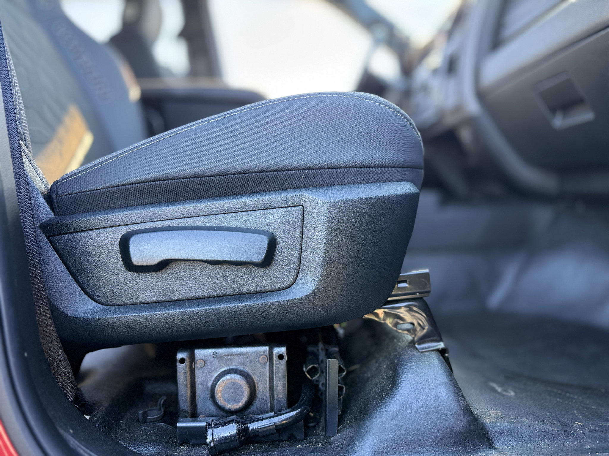 Used 2018 RAM 2500 Power Wagon w/ Luxury Group AWD/4WD image 26