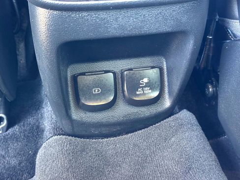 Used 2024 Genesis GV80 2.5T image 19