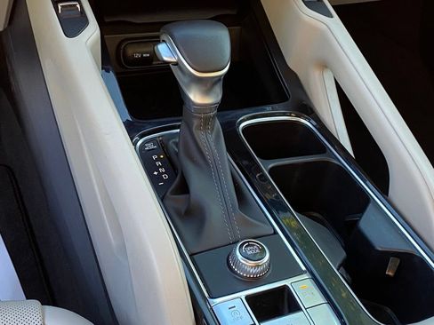 Used 2025 Kia Telluride S FWD image 20