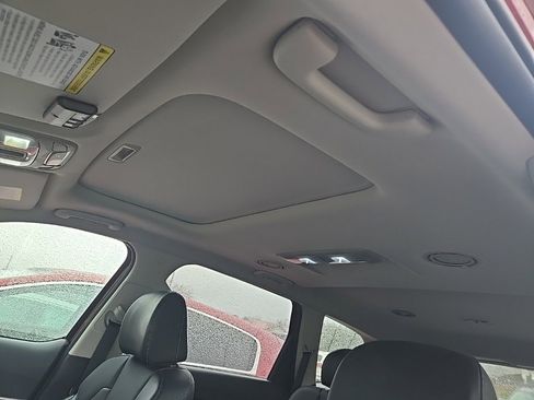 Certified 2023 Kia Telluride S w/ S Sunroof Package image 8