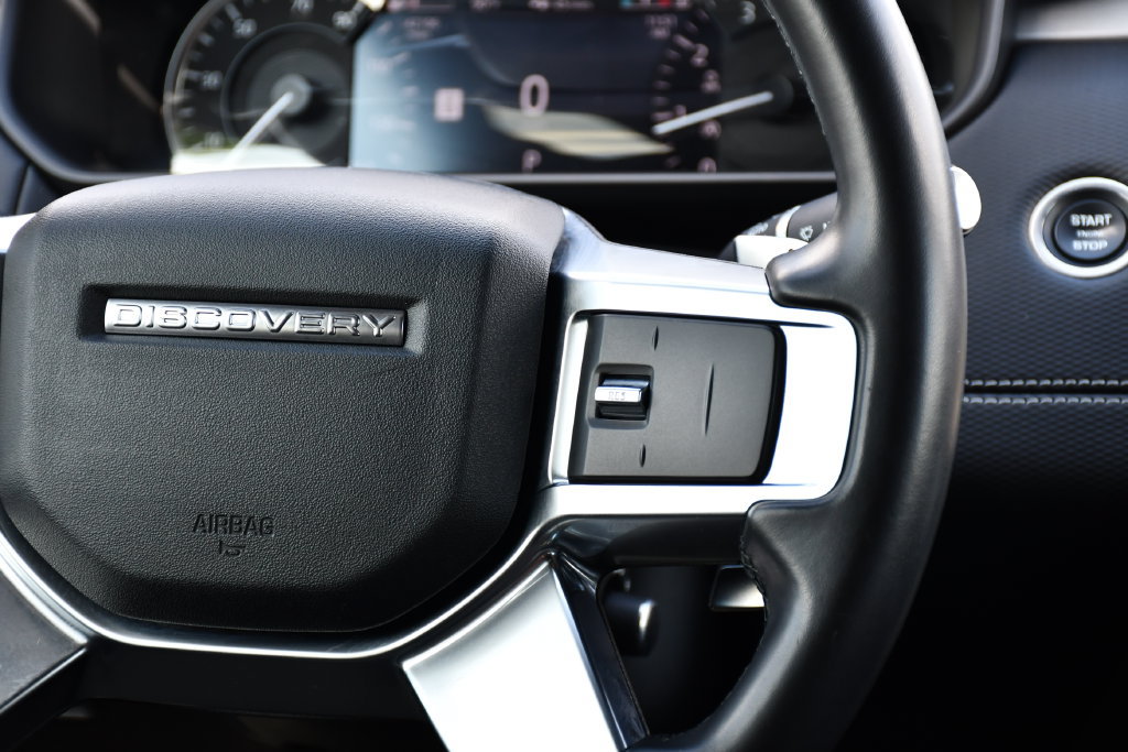 Used 2023 Land Rover Discovery S R-Dynamic AWD/4WD image 30