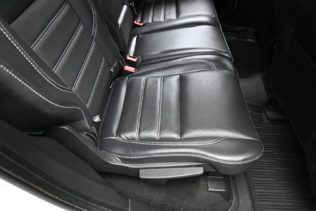 Used 2019 Ford Escape Titanium AWD/4WD image 29