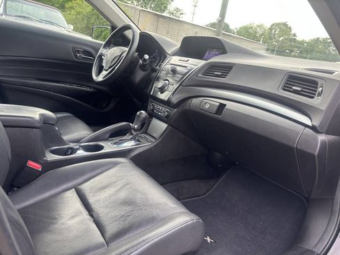 Used 2013 Acura ILX w/ Premium Package image 22