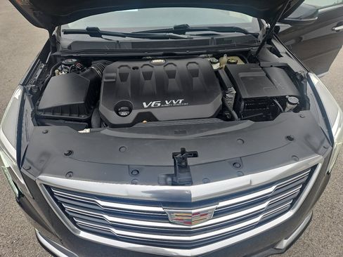 Used 2018 Cadillac XTS Luxury image 6