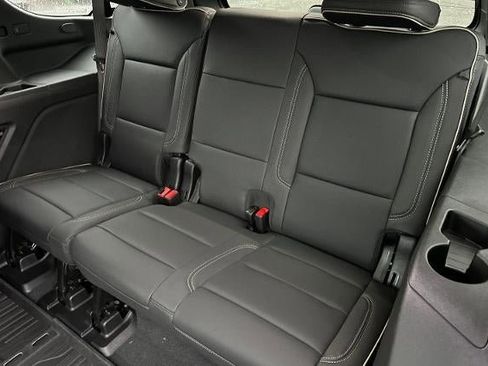 New 2026 GMC Yukon Elevation AWD/4WD image 16
