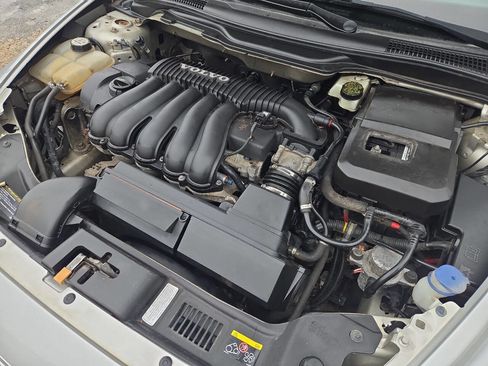 Used 2007 Volvo V50 2.4i image 23