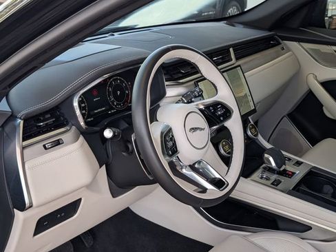 Used 2025 Jaguar F-PACE R-Dynamic S AWD/4WD image 12
