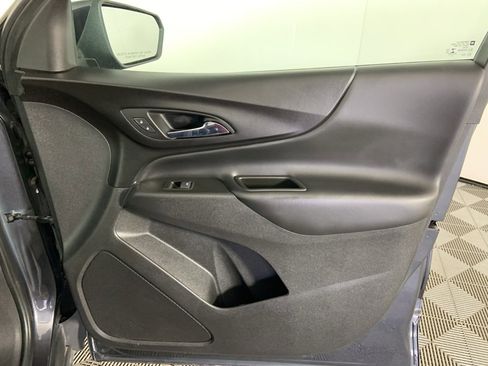 Used 2022 Chevrolet Equinox LT image 22
