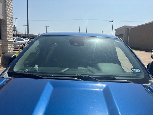 Used 2019 Ford Ranger XLT w/ Equipment Group 301A Mid RWD image 10