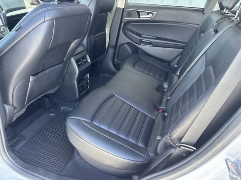 Used 2024 Ford Edge SEL w/ Convenience Package image 26