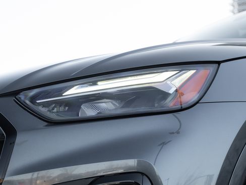 Certified 2022 Audi SQ5 Premium Plus w/ Premium Plus Package image 40