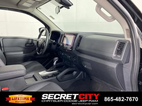 Used 2022 Nissan Frontier S w/ Technology Package AWD/4WD image 31