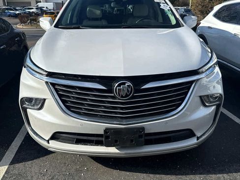 Used 2023 Buick Enclave Essence w/ Experience Buick Package image 2