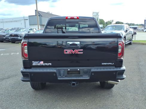 Used 2017 GMC Sierra 1500 Denali AWD/4WD image 4