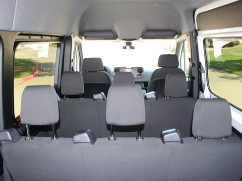 Used 2024 Mercedes-Benz Sprinter 2500 image 12