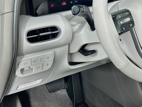 Used 2026 Hyundai Palisade SEL FWD image 17