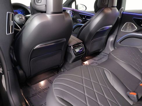 Used 2025 Mercedes-Benz EQS 580 EQS 580 4MATIC image 39