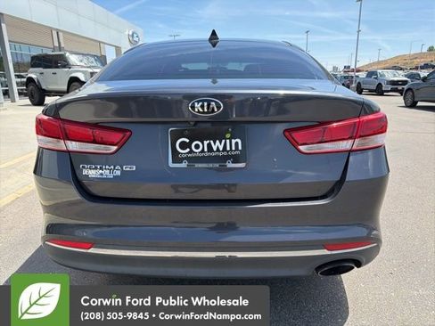 Used 2017 Kia Optima LX FWD image 4