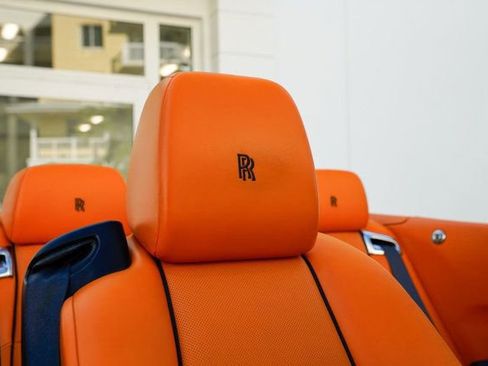 Used 2016 Rolls-Royce Dawn image 87