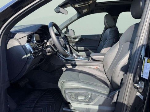 Certified 2025 Audi Q7 3.0T Prestige w/ Prestige Package image 16