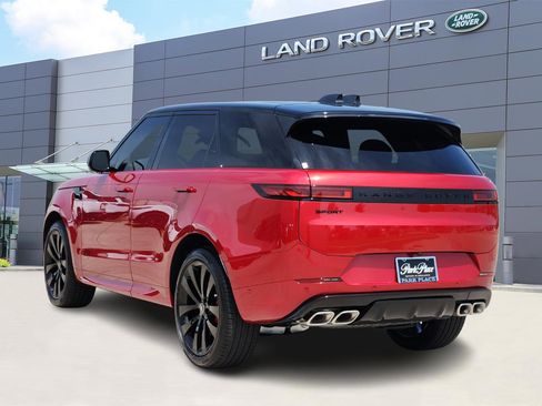 New 2025 Land Rover Range Rover Sport Dynamic SE image 4