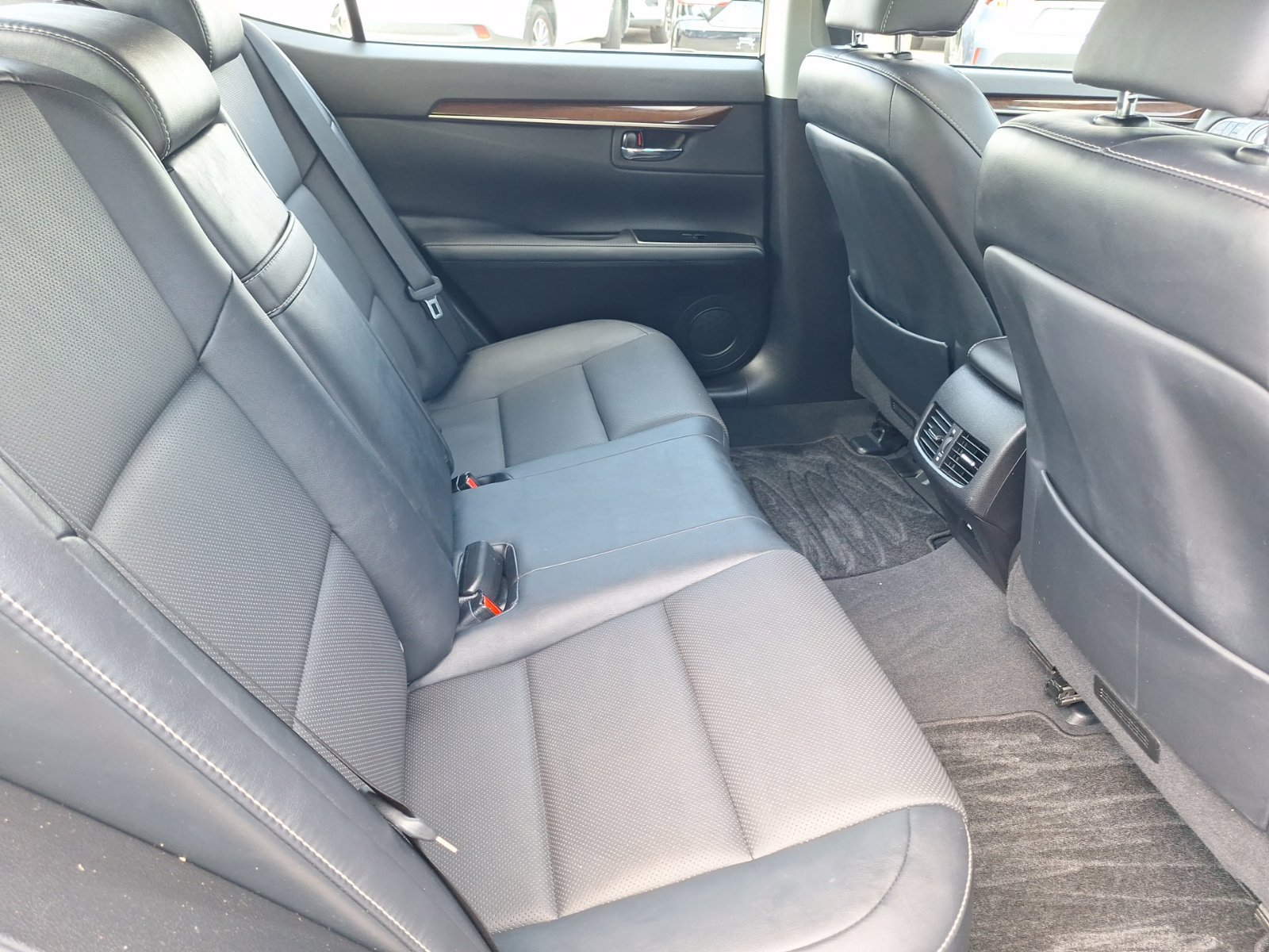 Used 2017 Lexus ES 350 w/ Premium Package FWD image 30