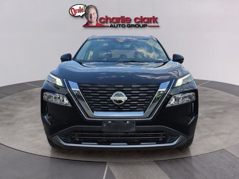 Used 2023 Nissan Rogue SL w/ SL Premium Package FWD image 8