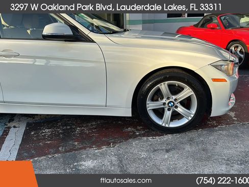 Used 2015 BMW 320i 320i Sedan 4D image 15