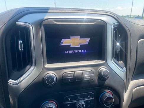 Used 2019 Chevrolet Silverado 1500 RST AWD/4WD image 9