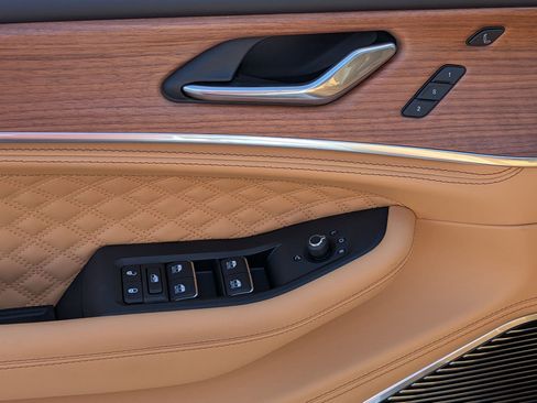 New 2026 Jeep Grand Cherokee Summit AWD/4WD image 13