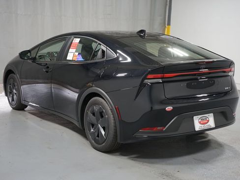 New 2026 Toyota Prius LE image 6