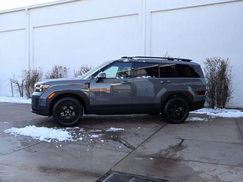 Used 2024 Hyundai Santa Fe XRT image 4