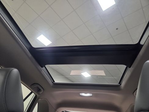 Used 2024 Toyota RAV4 Limited image 13