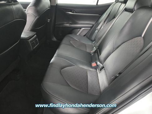 Used 2022 Toyota Camry XSE w/ Carpet Mat Package (TMS) FWD image 15