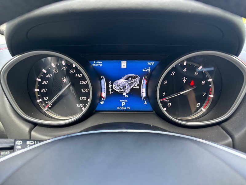 Used 2020 Maserati Levante GranLusso AWD/4WD image 44