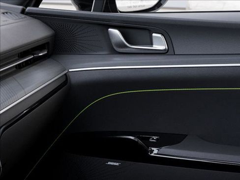 New 2026 Kia K5 GT FWD image 25