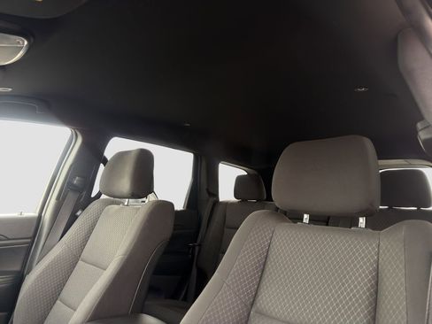Used 2018 Jeep Grand Cherokee Laredo AWD/4WD image 24