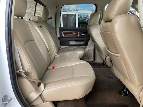 Used 2011 RAM 2500 Laramie image 18