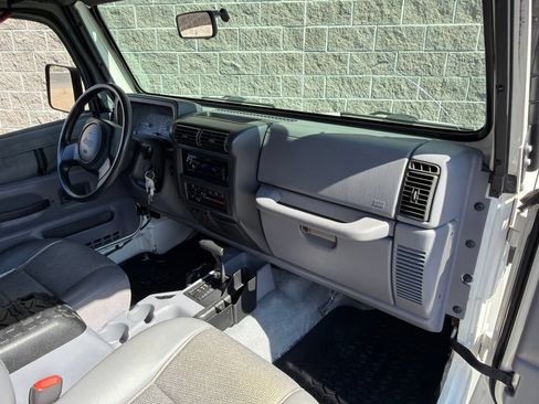 Used 1997 Jeep Wrangler SE AWD/4WD image 29