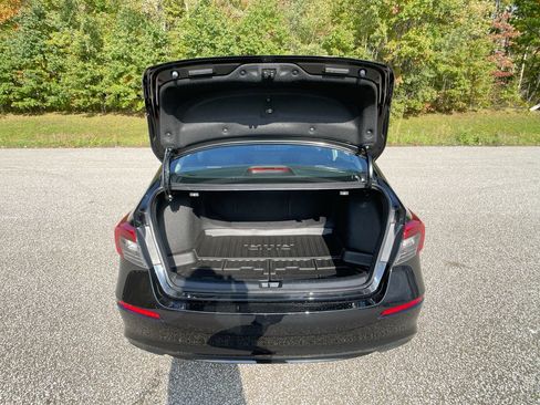 Certified 2023 Honda Civic EX image 25