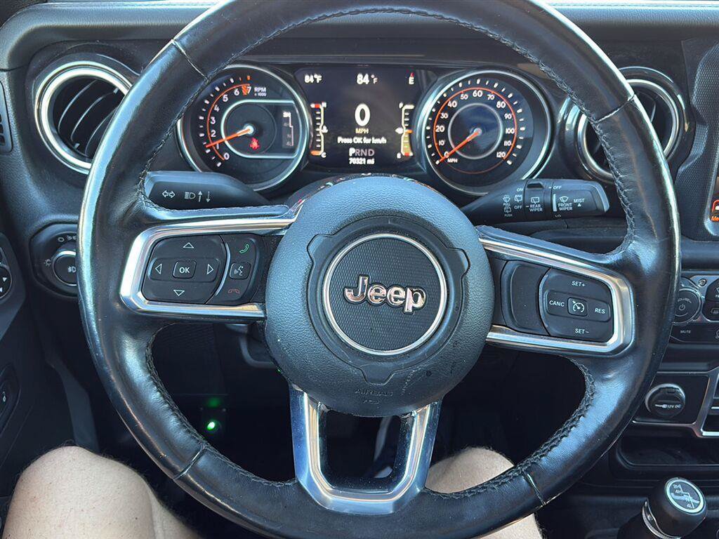 Used 2020 Jeep Wrangler Unlimited Sahara AWD/4WD image 9