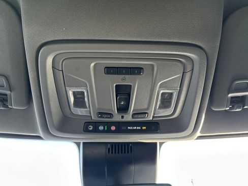 Used 2022 Chevrolet Silverado 1500 LT Trail Boss w/ Convenience Package II image 18