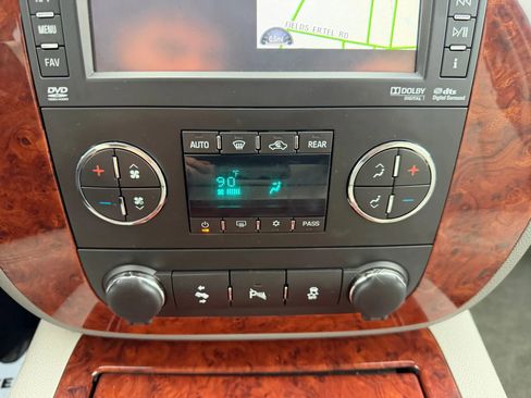 Used 2013 Chevrolet Tahoe LTZ image 22