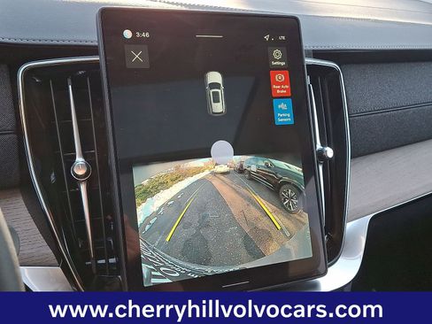 New 2026 Volvo XC90 B5 Core w/ Protection Package Premier image 15