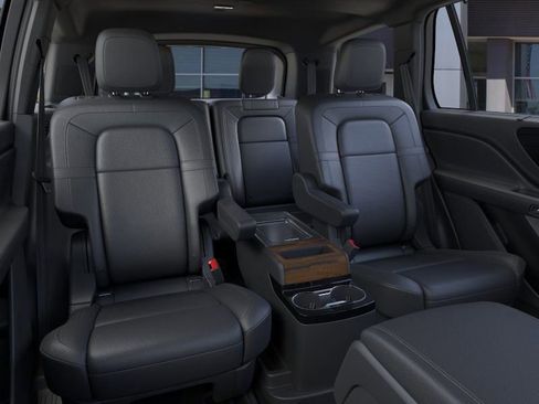 New 2026 Lincoln Aviator Reserve image 11