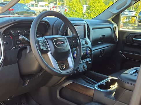 Used 2019 GMC Sierra 1500 SLT w/ SLT Premium Plus Package image 17