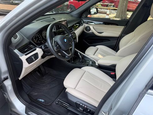 Used 2020 BMW X1 xDrive28i w/ Premium Package AWD/4WD image 8